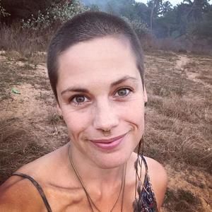 Meet your Posher, Kiki